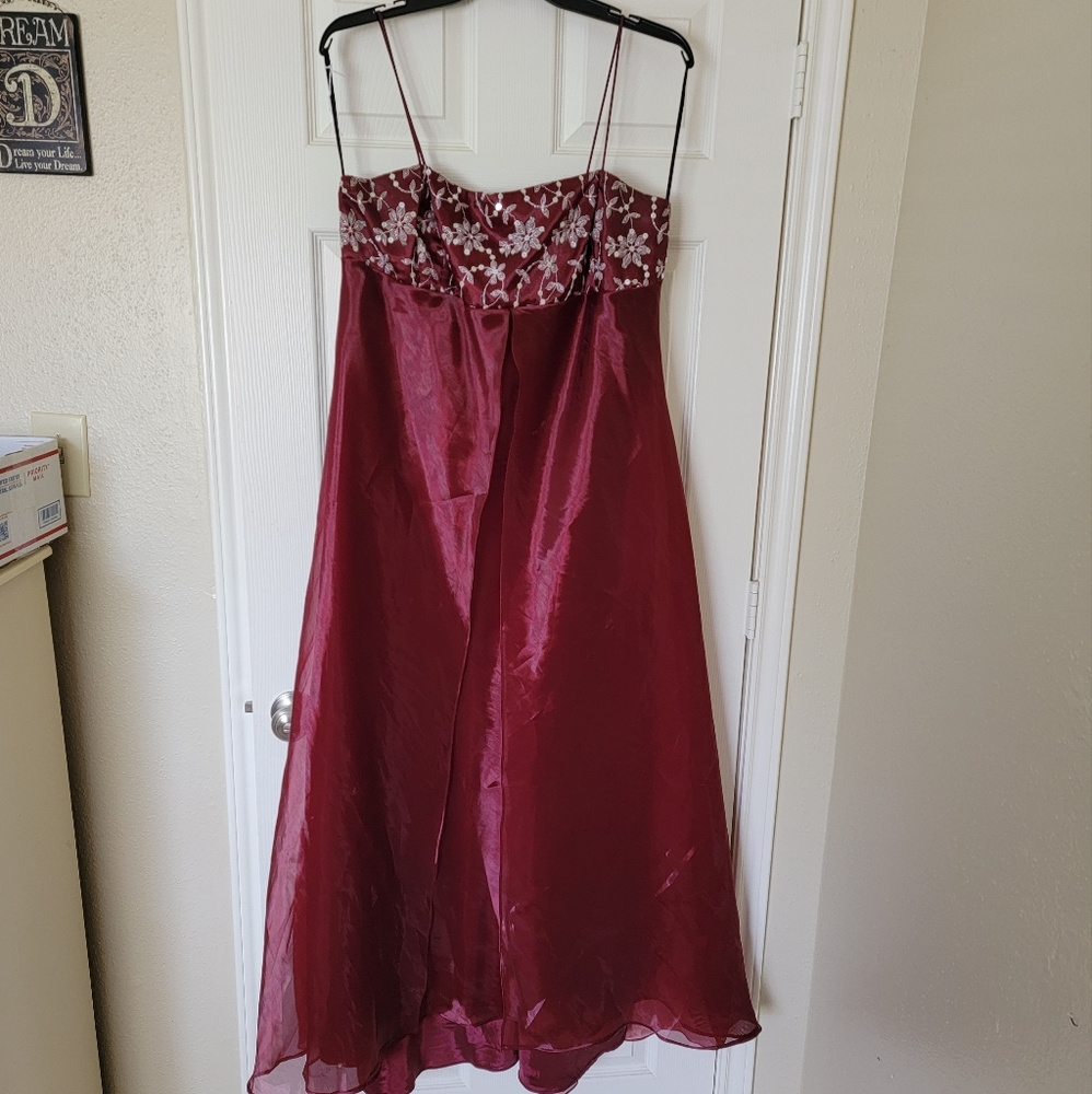SALE-Maroon Prom Dress